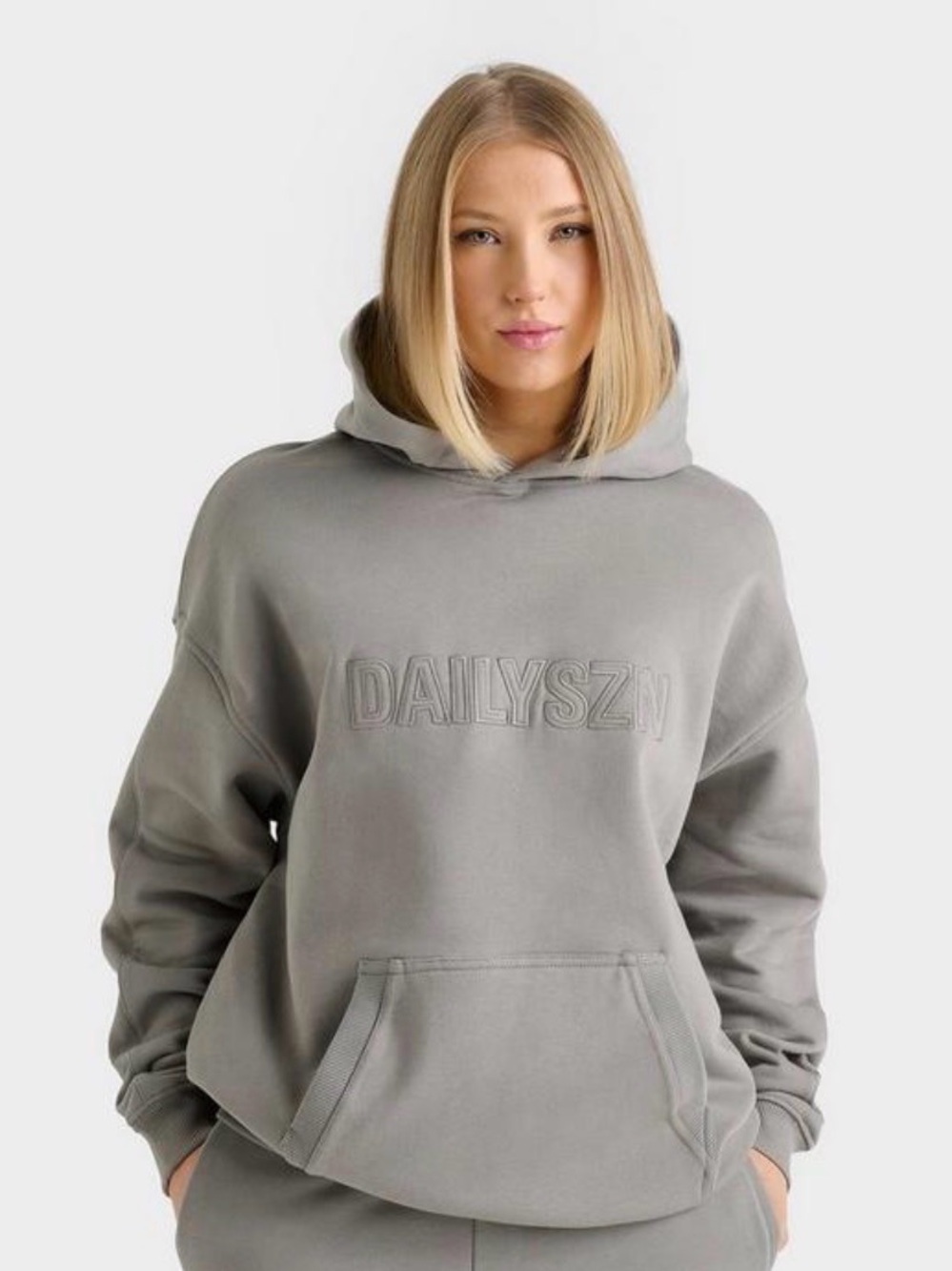 grey DAILYSZN pullover hoodie
